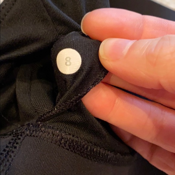 Lululemon Energy Bra - Picture 3 of 3